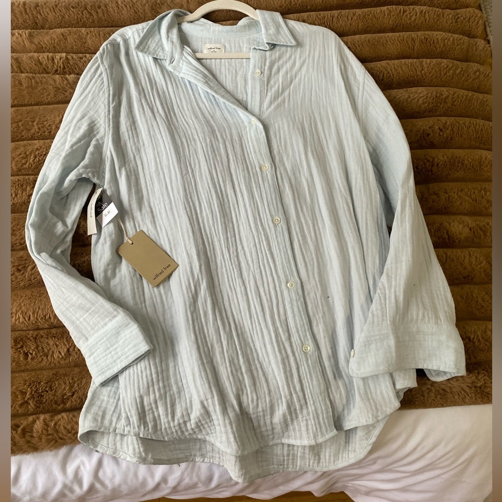 Baby Blue, Guaze Button Down